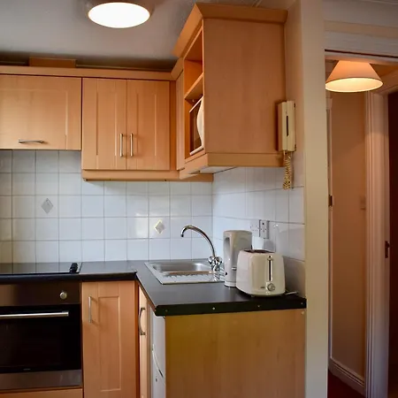 Bright Drumcondra Studio Flat Apartment Dublin